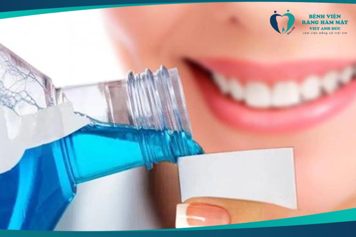 Nước súc miệng cho người niềng